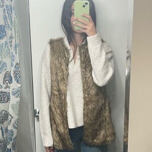 Elegant Faux Fur Vest in Tan